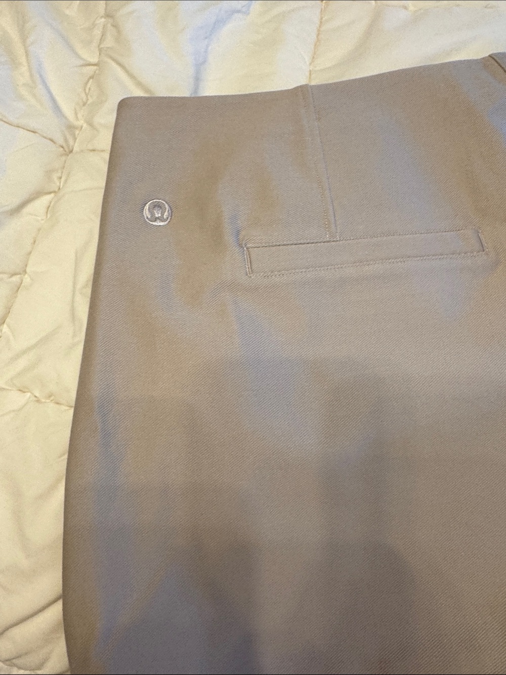 lululemon athletica Beige High-Waist Pleated Short - Picture 5 of 10